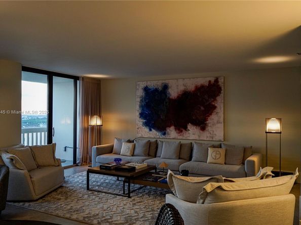 2000 Island Blvd 2404, Aventura FL 33160