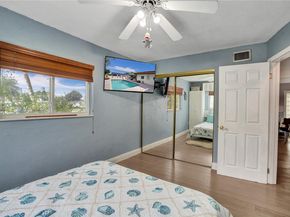7825 NW 174th St, Hialeah FL 33015