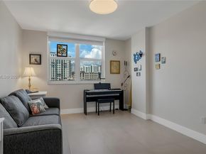 300 Bayview Dr 605, Sunny Isles Beach FL 33160