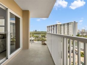 300 Bayview Dr 605, Sunny Isles Beach FL 33160