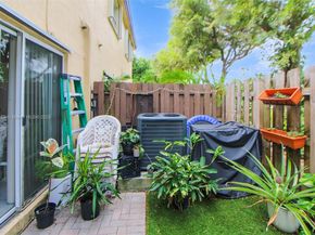 1690 NE 33rd Ave 1066, Homestead FL 33033