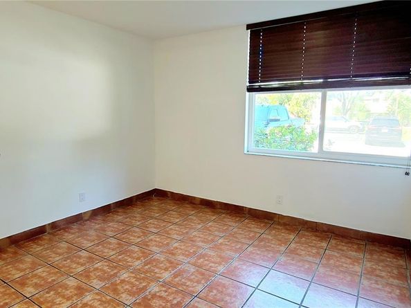 9410 Live Oak Pl 109, Davie FL 33324