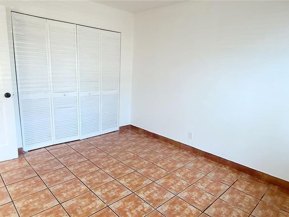 9410 Live Oak Pl 109, Davie FL 33324