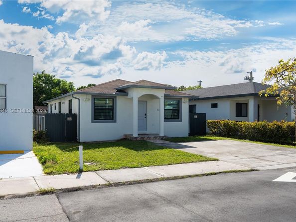 308 NW 2nd Ave, Hallandale Beach FL 33009