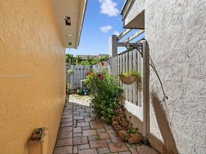 13061 SW 56th Ter, Miami FL 33183