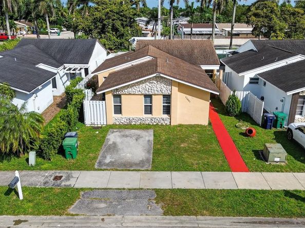 13061 SW 56th Ter, Miami FL 33183