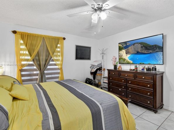13061 SW 56th Ter, Miami FL 33183