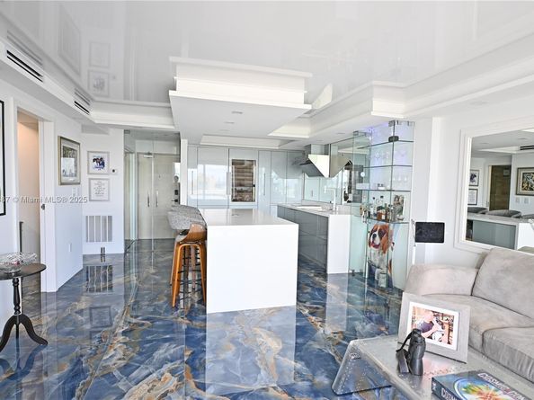 401 Ocean Dr 1003, Miami Beach FL 33139