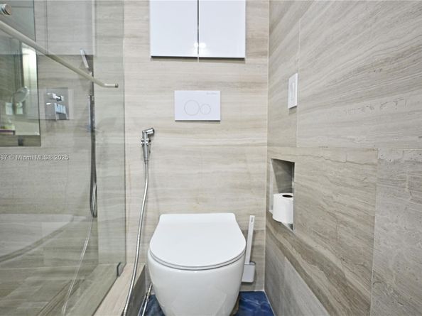 401 Ocean Dr 1003, Miami Beach FL 33139