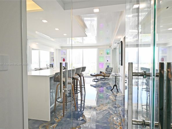 401 Ocean Dr 1003, Miami Beach FL 33139