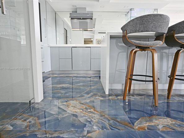 401 Ocean Dr 1003, Miami Beach FL 33139