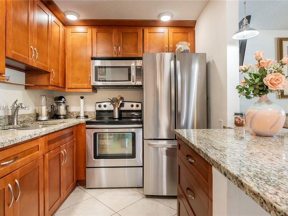 1012 Berkshire A 1012, Deerfield Beach FL 33442