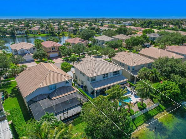 4604 SW 132nd Ave, Miramar FL 33027