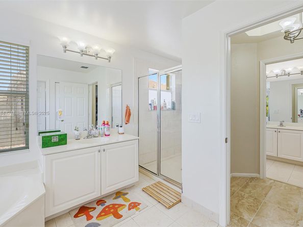 4604 SW 132nd Ave, Miramar FL 33027