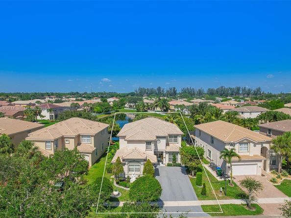 4604 SW 132nd Ave, Miramar FL 33027