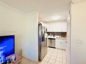 2651 Riverside Dr 3, Coral Springs FL 33065