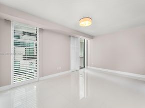 6000 Collins Ave 330, Miami Beach FL 33140