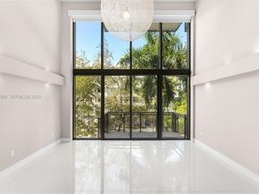 6000 Collins Ave 330, Miami Beach FL 33140