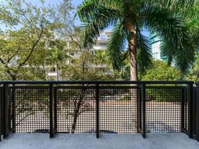 6000 Collins Ave 330, Miami Beach FL 33140