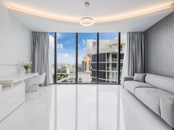 18555 Collins Ave 2805, Sunny Isles Beach FL 33160