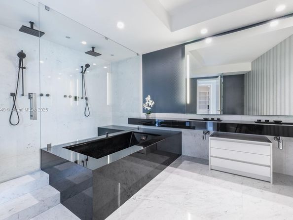 18555 Collins Ave 2805, Sunny Isles Beach FL 33160