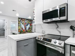 2376 NW 2nd St, Miami FL 33125