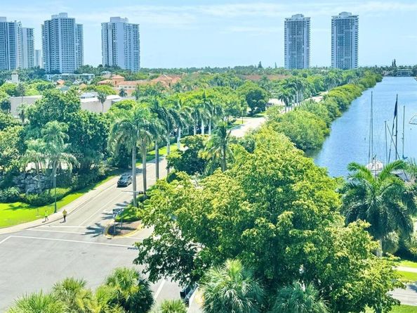 3375 N Country Club Dr 701, Aventura FL 33180