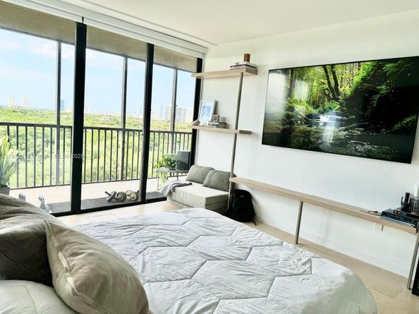 3375 N Country Club Dr 701, Aventura FL 33180