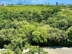 3375 N Country Club Dr 701, Aventura FL 33180