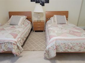 1530 Whitehall Dr 405, Davie FL 33324