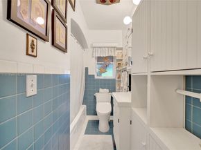 1340 Jackson St, Hollywood FL 33019