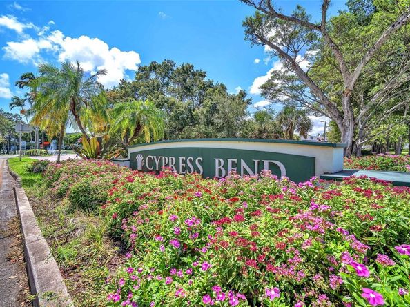 2112 S Cypress Bend Dr 802, Pompano Beach FL 33069