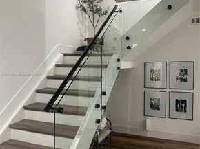 1409 NW 124th Ave, Pembroke Pines FL 33026