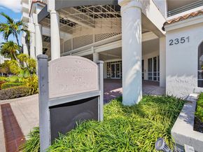 2351 Douglas Rd 1104, Miami FL 33145