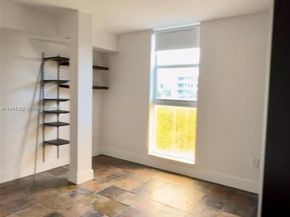 16590 NE 26th Ave 402, North Miami Beach FL 33160