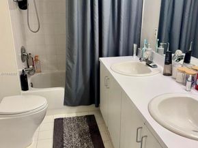 16590 NE 26th Ave 402, North Miami Beach FL 33160