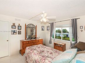 9660 Sunrise Lakes Blvd 202, Sunrise FL 33322