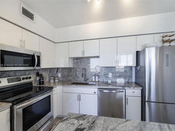 1330 West Ave 1503, Miami Beach FL 33139