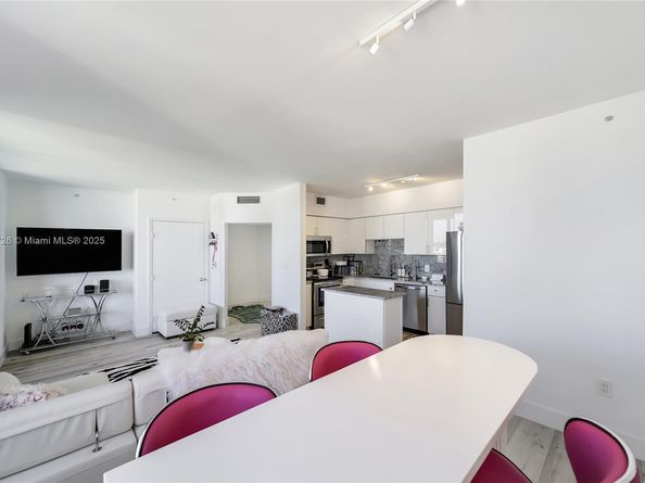 1330 West Ave 1503, Miami Beach FL 33139