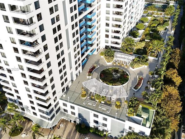 1330 West Ave 1503, Miami Beach FL 33139