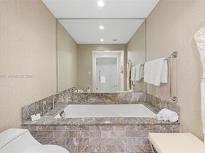 551 N Fort Lauderdale Beach Blvd R1803 & R1804, Fort Lauderdale FL 33304