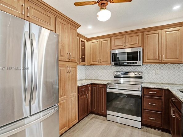 2541 N Carambola Cir N 1832, Coconut Creek FL 33066