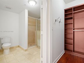 357 Almeria Ave 1006, Coral Gables FL 33134