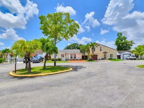 6566 NW 197th Ln, Hialeah FL 33015