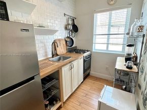 8415 Harding Ave 14, Miami Beach FL 33141