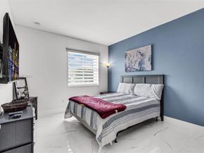 1147 NE 37th Pl, Homestead FL 33033