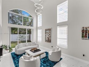 1147 NE 37th Pl, Homestead FL 33033