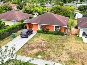 229 NW 9th Ave, Homestead FL 33030