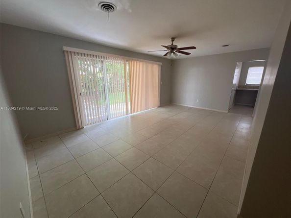18900 NW 19th Ave, Miami Gardens FL 33056