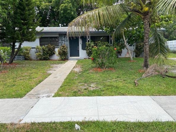 18900 NW 19th Ave, Miami Gardens FL 33056